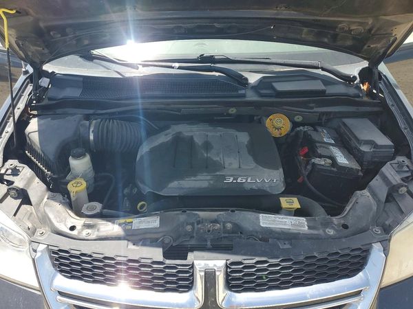 2014 DODGE GRAND CARAVAN SE