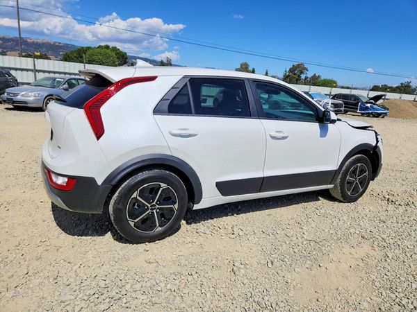 2026 KIA NIRO
