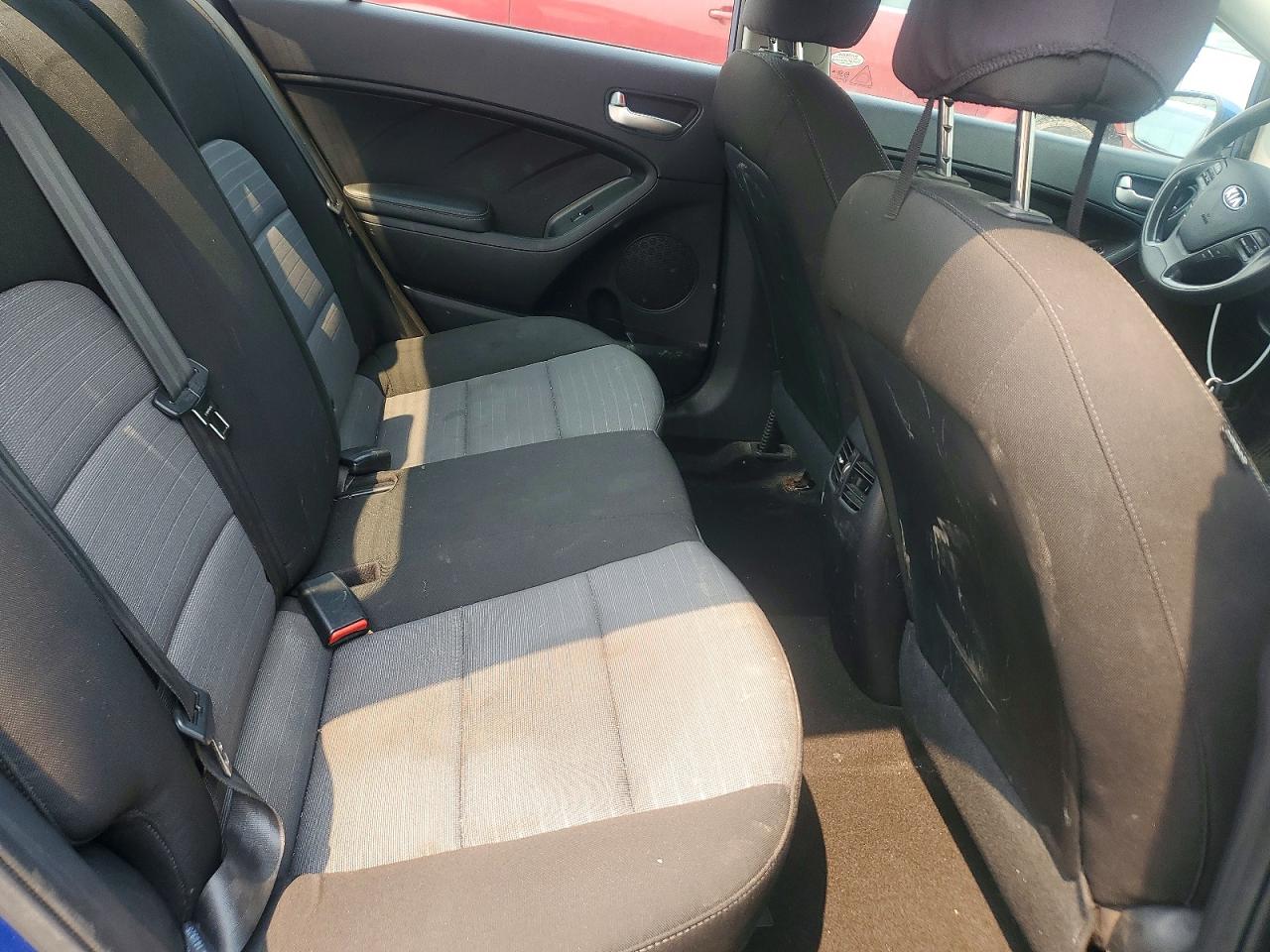 2015 KIA FORTE