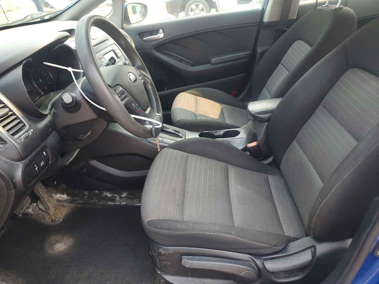 2015 KIA FORTE