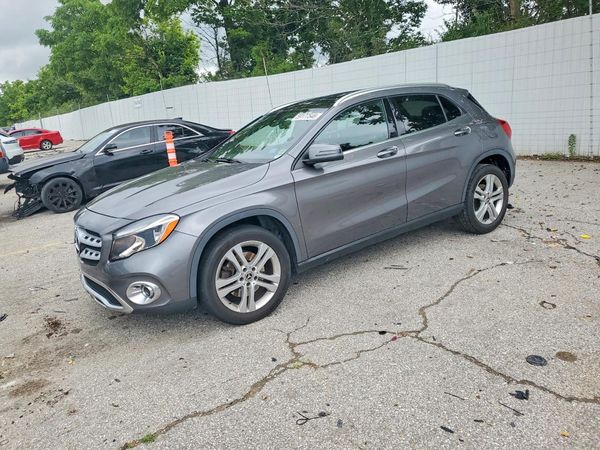 2019 MERCEDES-BENZ GLA GLA250-4M