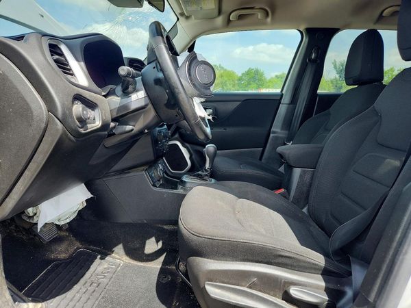 2019 JEEP RENEGADE LATITUDE 4X4