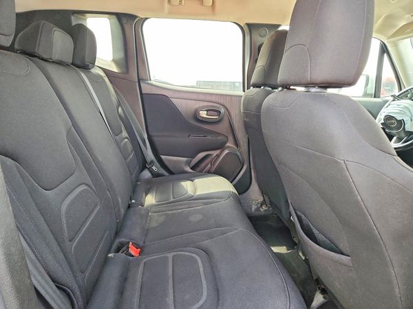 2019 JEEP RENEGADE LATITUDE 4X4