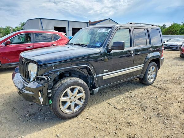 2012 JEEP LIBERTY Sport — Front 3/4