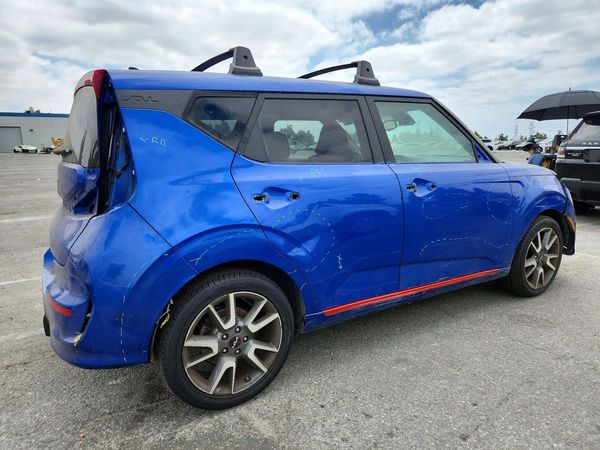 2022 KIA SOUL GT Line Turbo