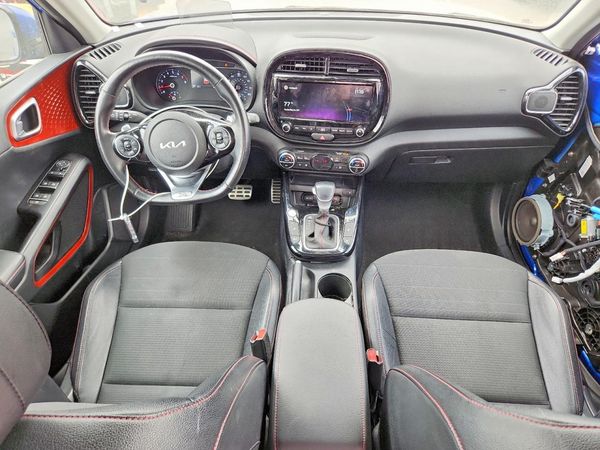 2022 KIA SOUL GT Line Turbo