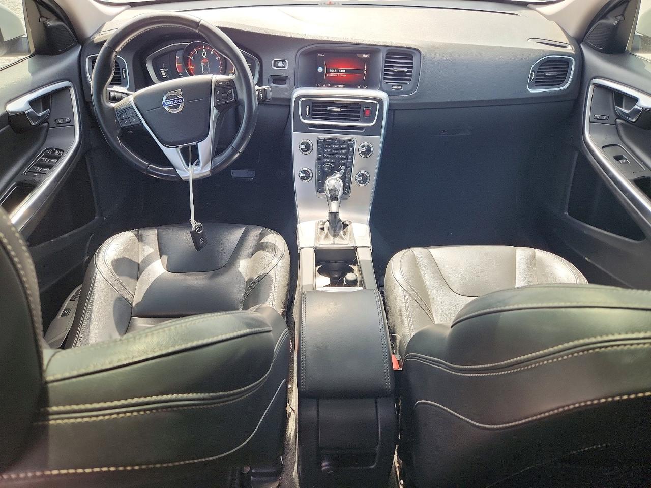2018 VOLVO S60 Dynamic