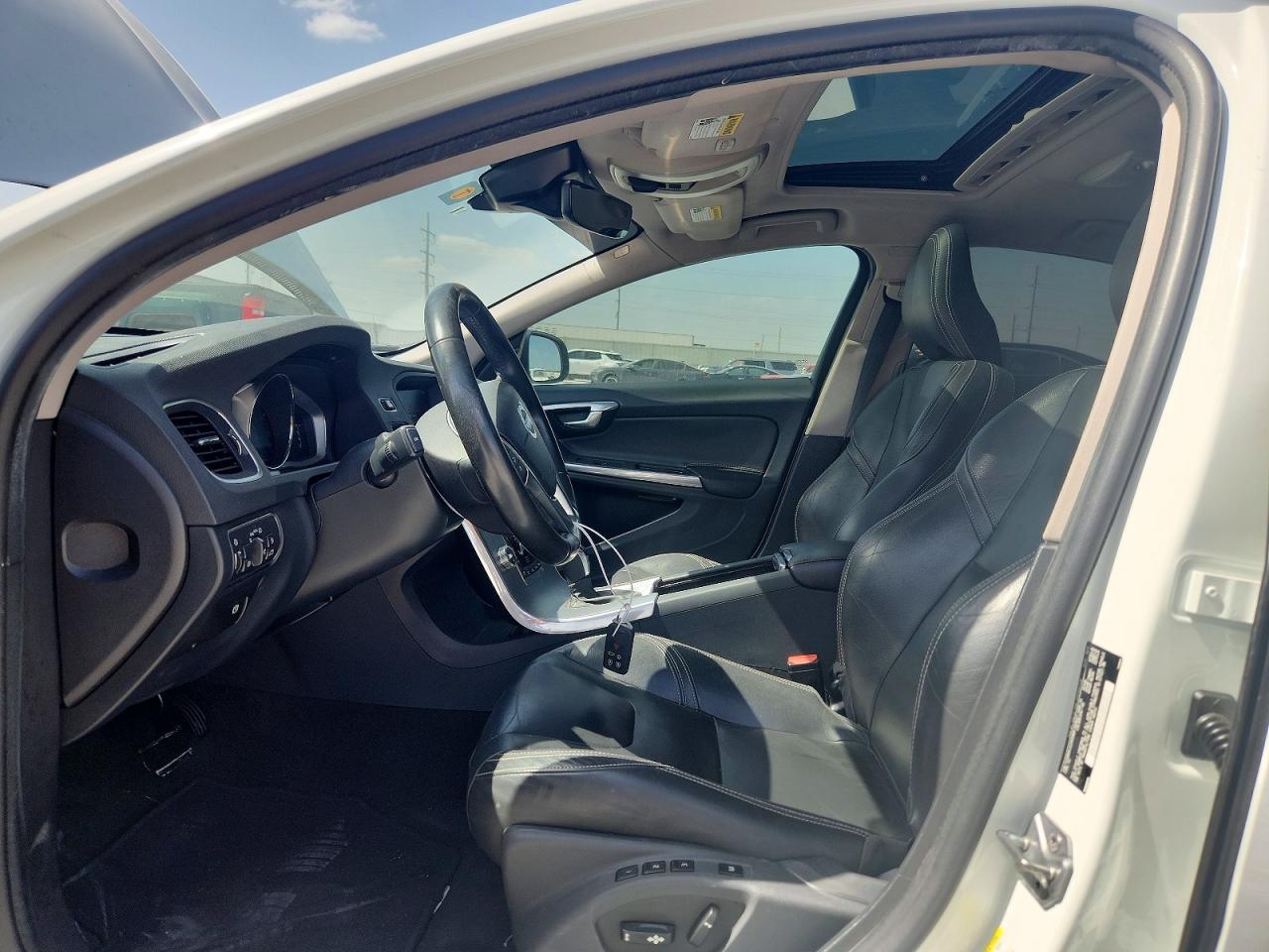 2018 VOLVO S60 Dynamic