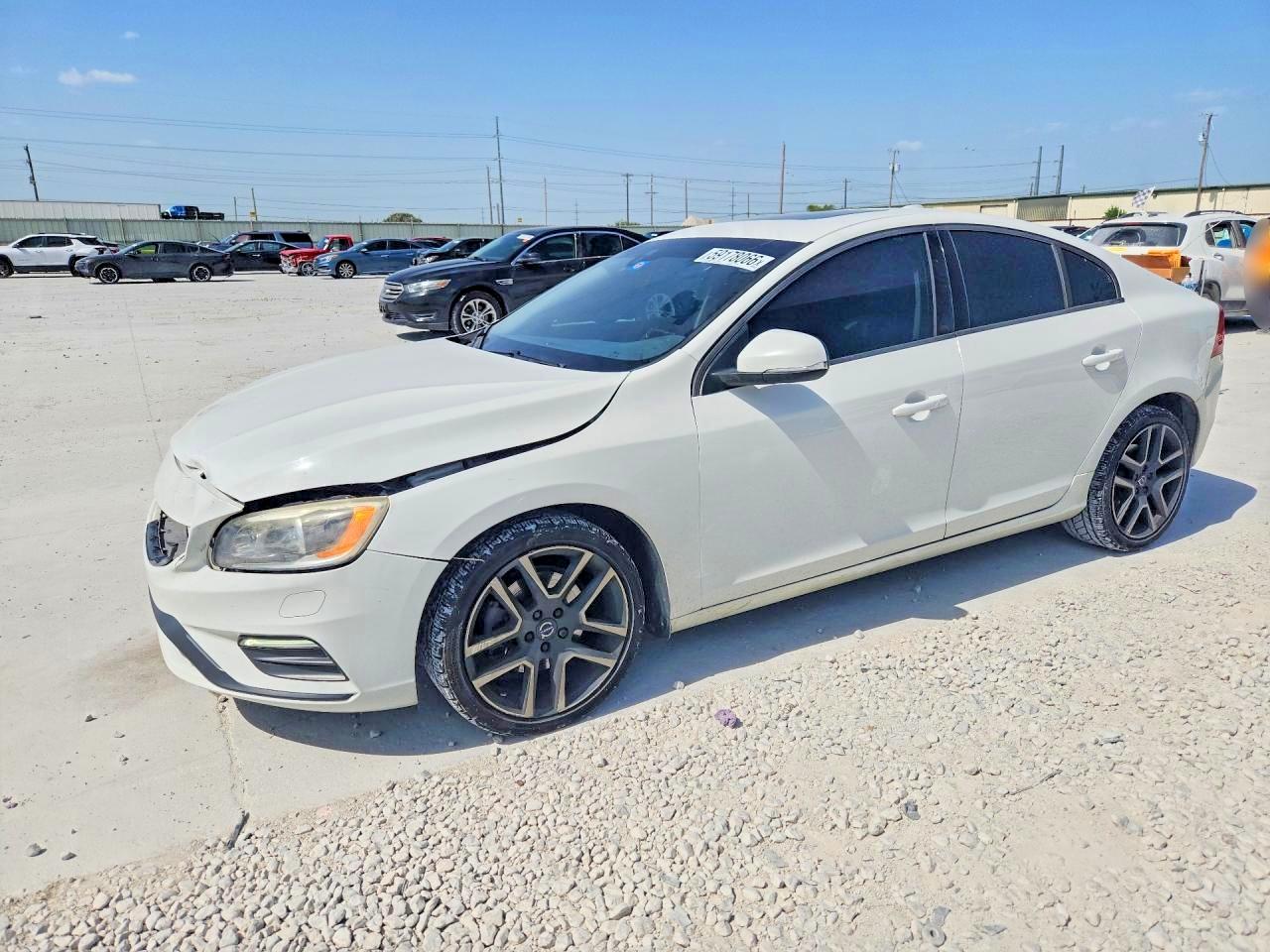 2018 VOLVO S60 Dynamic