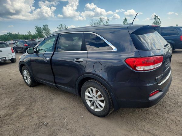 2016 KIA SORENTO L / LX