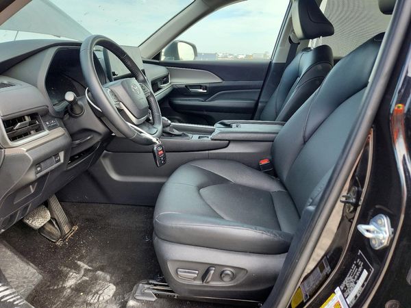 2025 TOYOTA GRAND HIGHLANDER