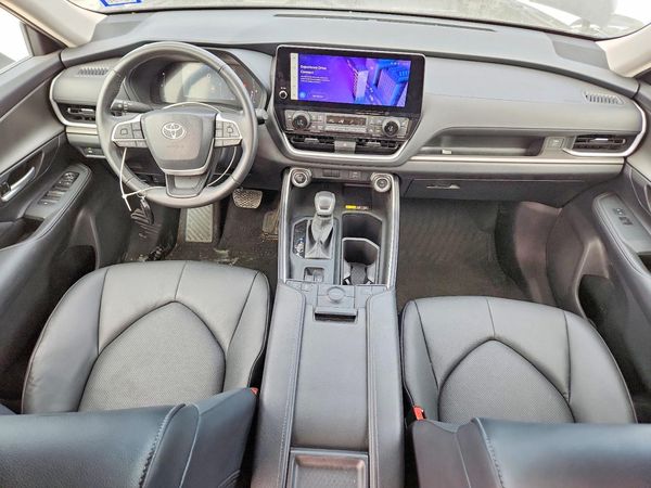 2025 TOYOTA GRAND HIGHLANDER