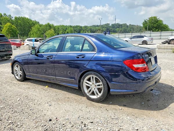 2013 MERCEDES-BENZ C