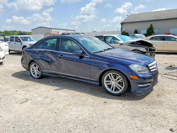 2013 MERCEDES-BENZ C