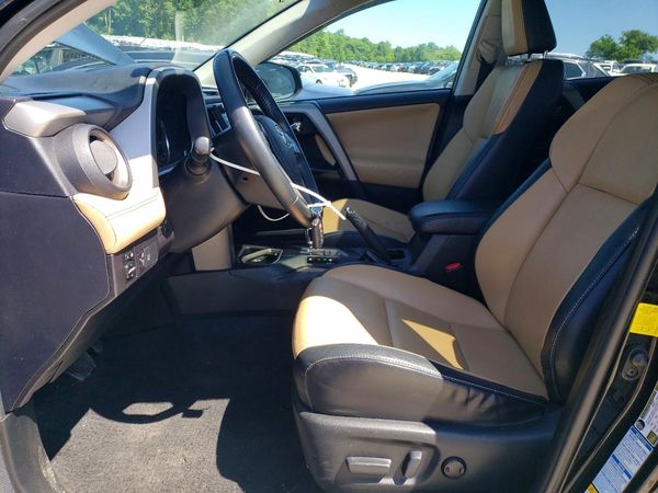 2017 TOYOTA RAV4