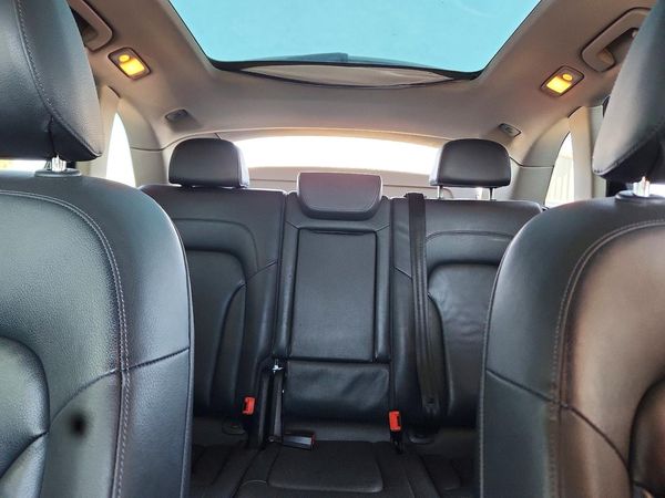 2012 AUDI Q5 Premium Plus