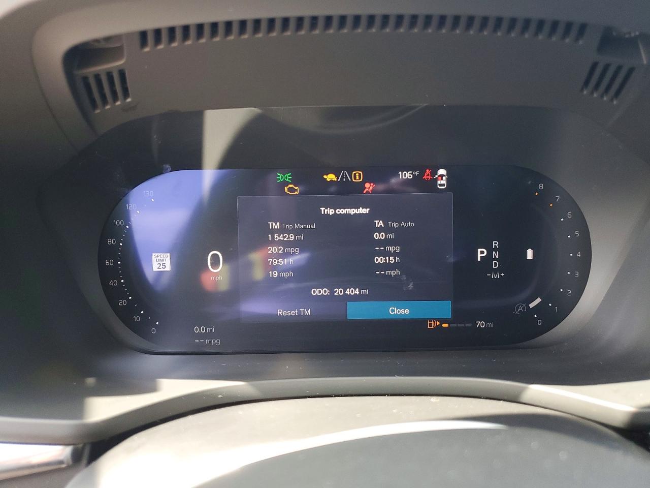 2025 VOLVO XC60 Plus Dark