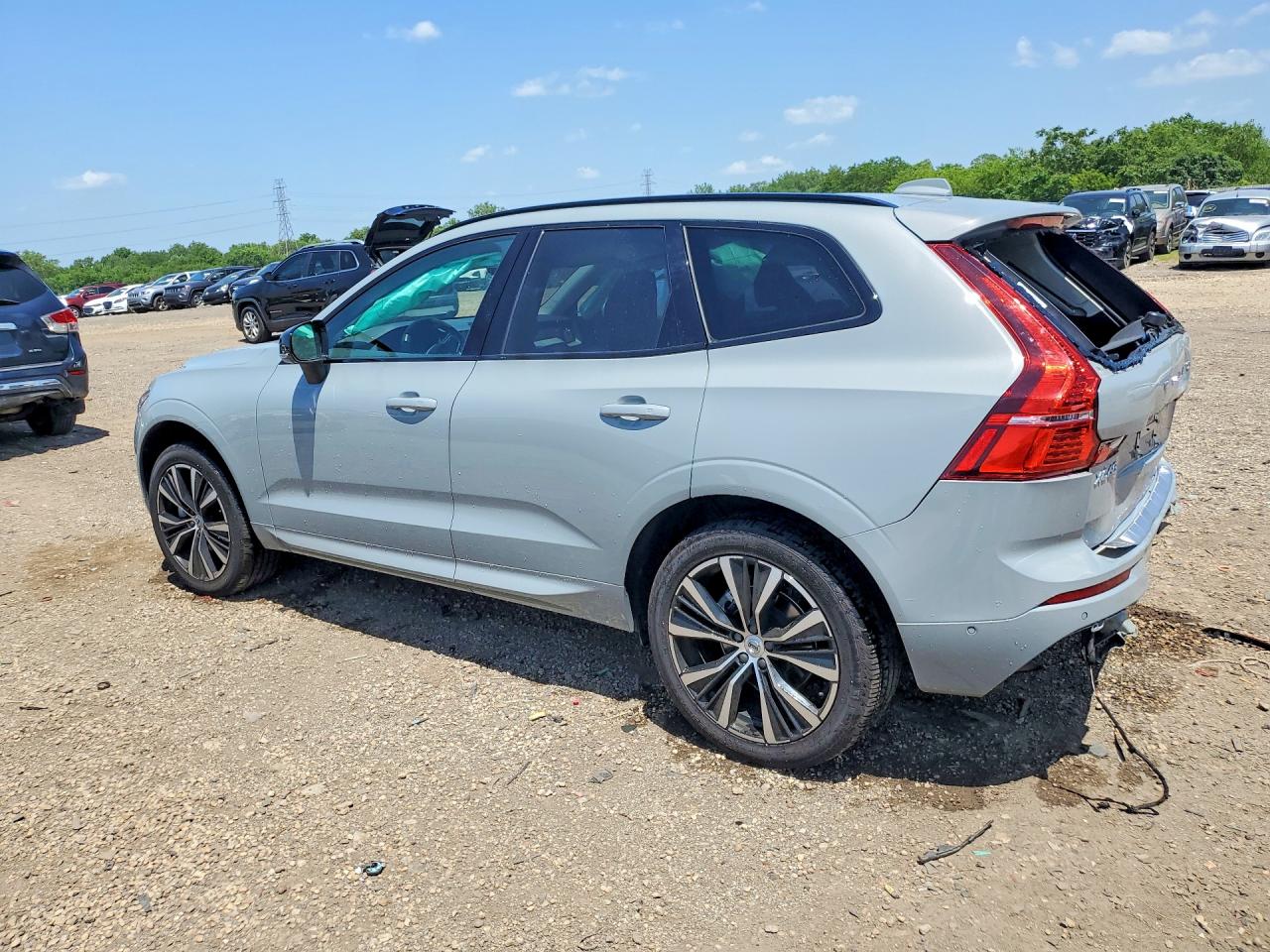 2025 VOLVO XC60 Plus Dark