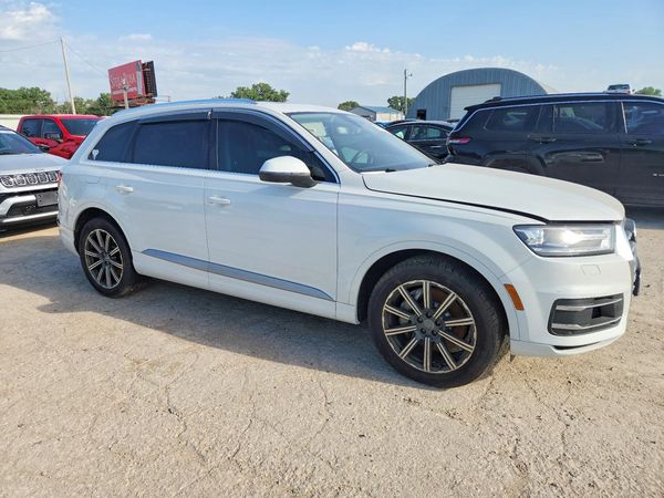 2017 AUDI Q7