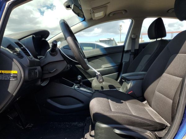 2017 KIA FORTE