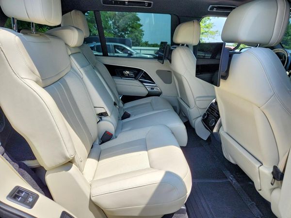 2023 LAND ROVER RANGE ROVER SE