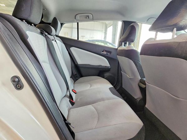 2018 TOYOTA PRIUS