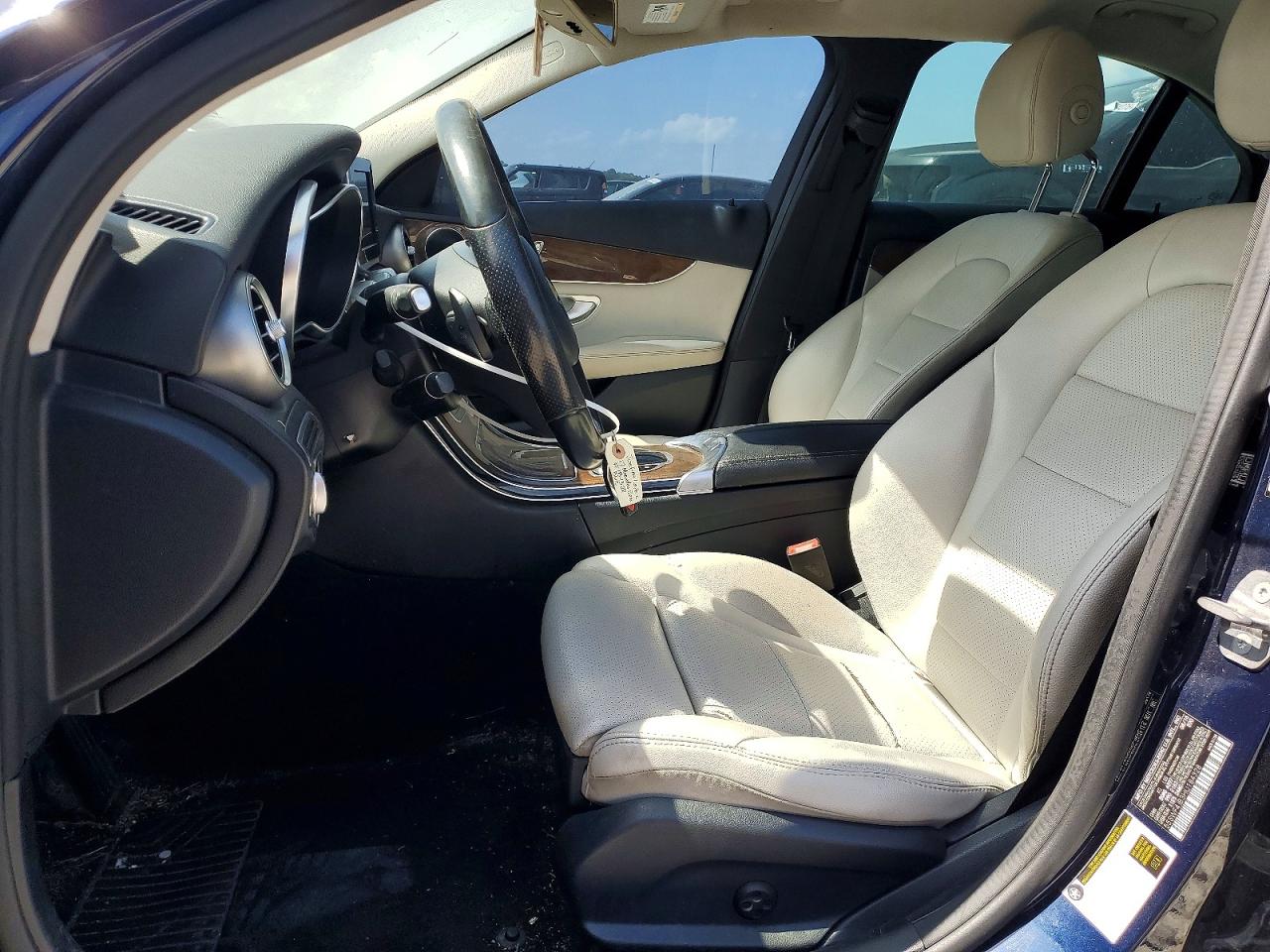 2017 MERCEDES-BENZ C C300