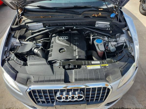 2016 AUDI Q5 quattro Premium Plus