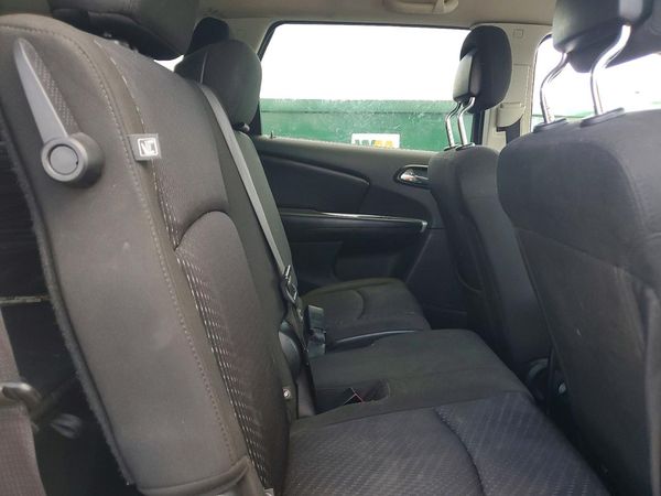 2019 DODGE JOURNEY SE
