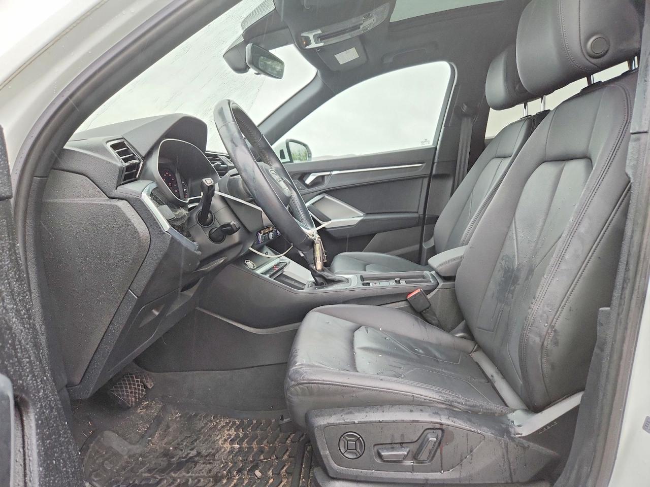 2020 AUDI Q3 S Line quattro Premium