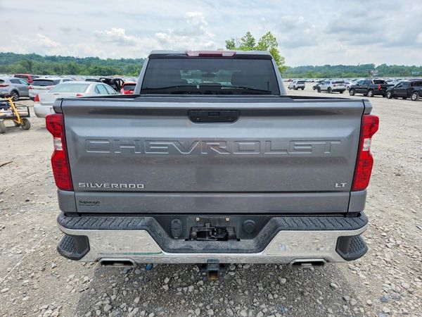 2022 CHEVROLET SILVERADO LT