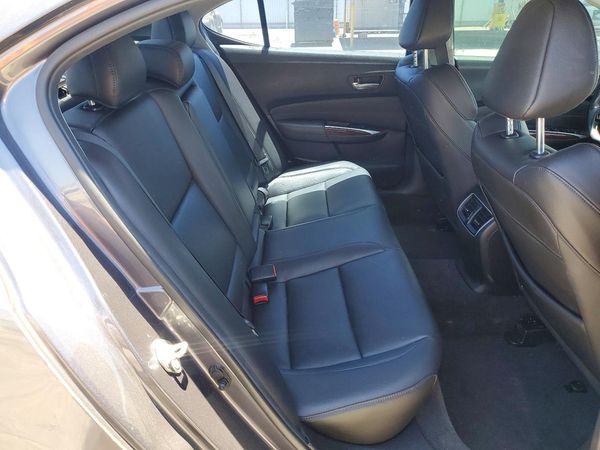 2017 ACURA TLX Base
