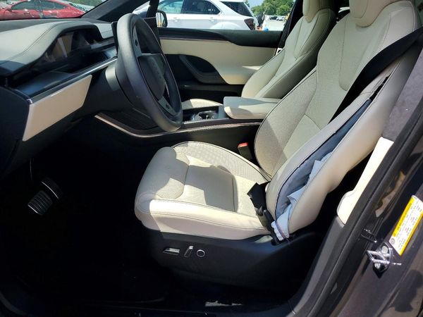 2023 TESLA MODEL X — DENT