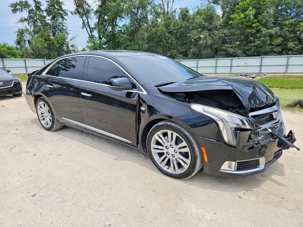 2019 CADILLAC XTS Luxury