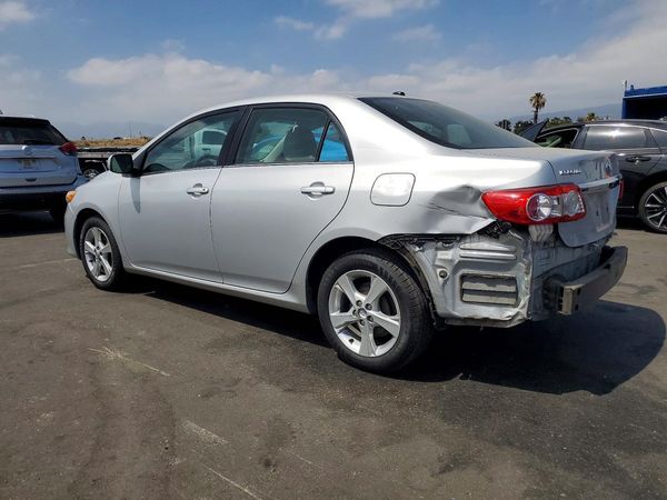 2013 TOYOTA COROLLA