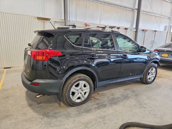 2015 TOYOTA RAV4