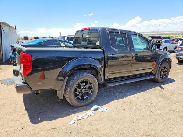 2018 NISSAN FRONTIER