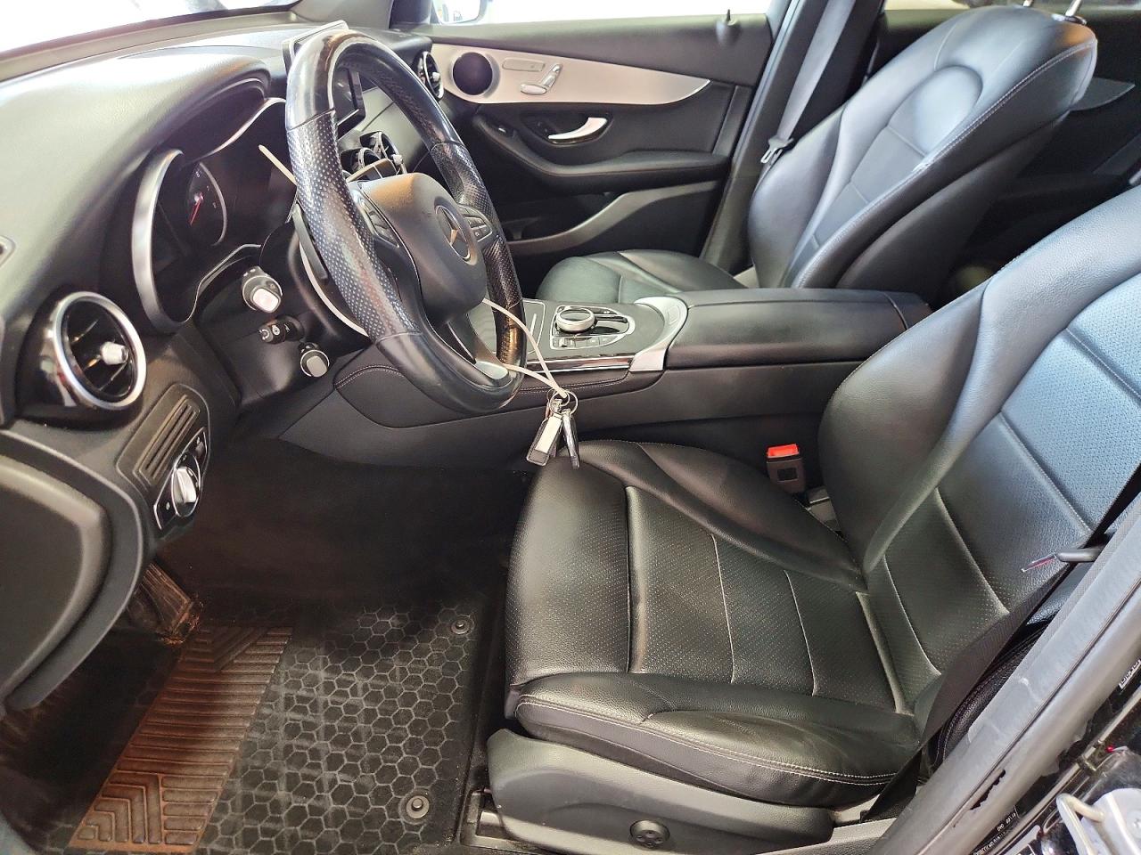 2019 MERCEDES-BENZ GLC GLC 300-4M