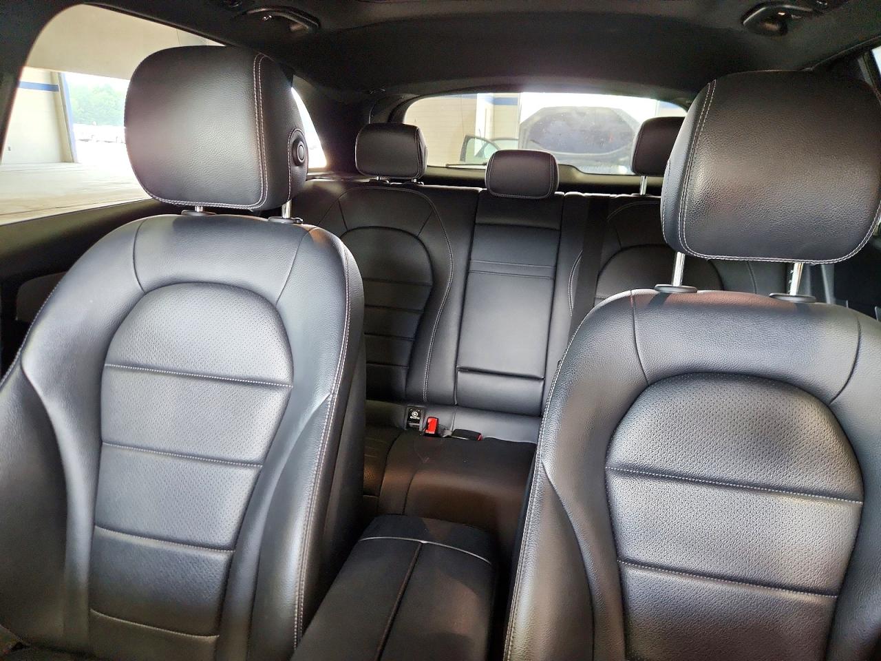 2019 MERCEDES-BENZ GLC GLC 300-4M