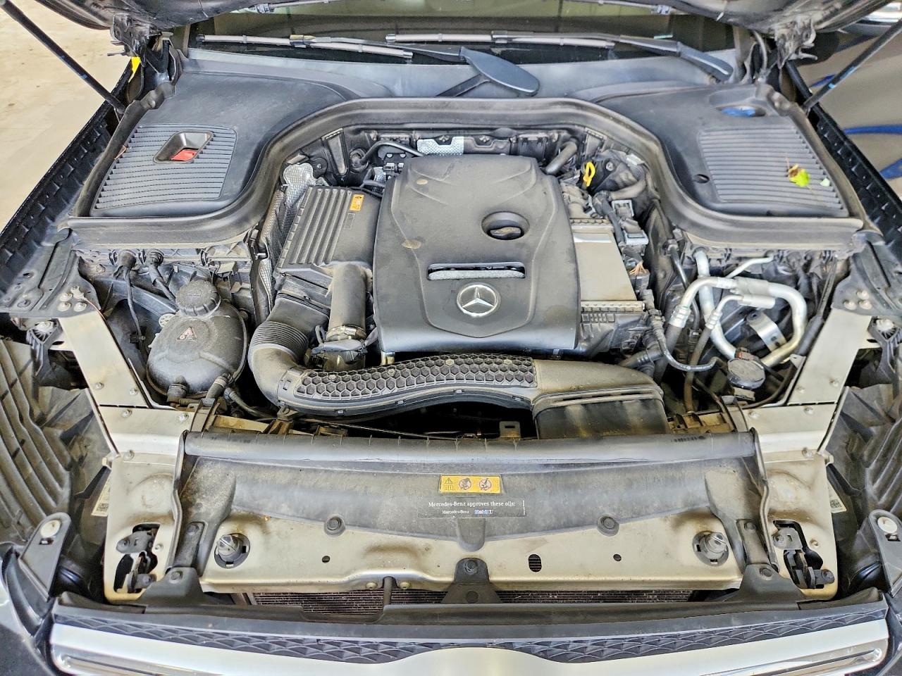 2019 MERCEDES-BENZ GLC GLC 300-4M