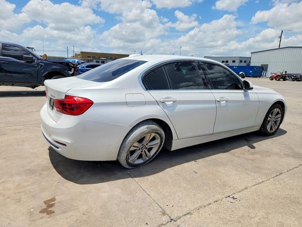 2018 BMW 330 SA