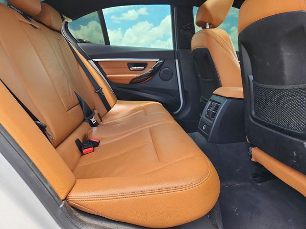 2018 BMW 330 SA