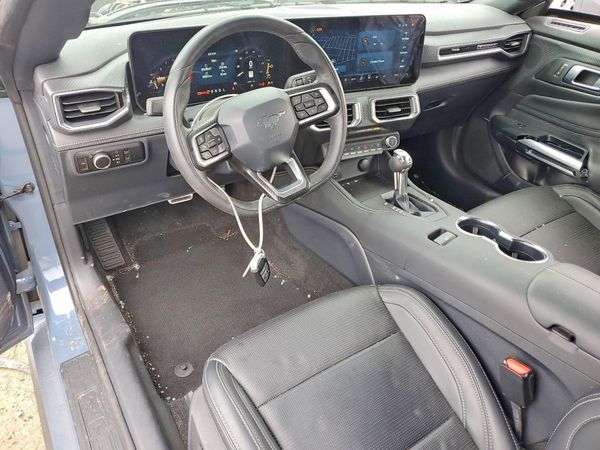 2026 FORD MUSTANG