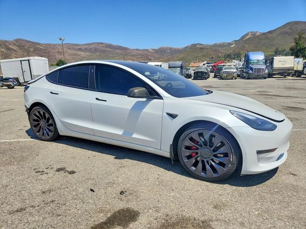 2021 TESLA MODEL 3