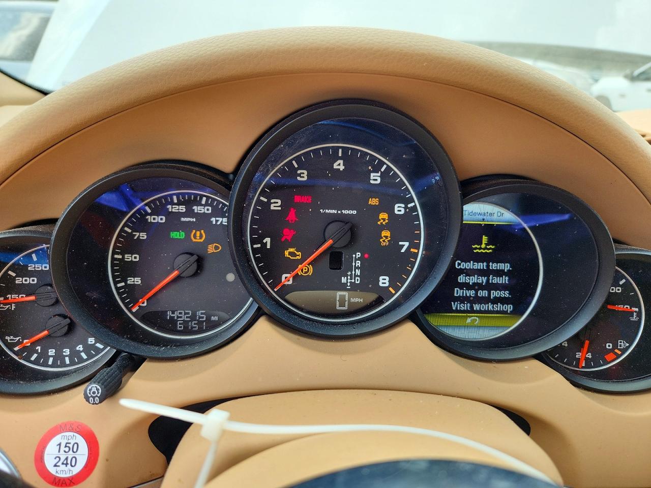 2017 PORSCHE CAYENNE