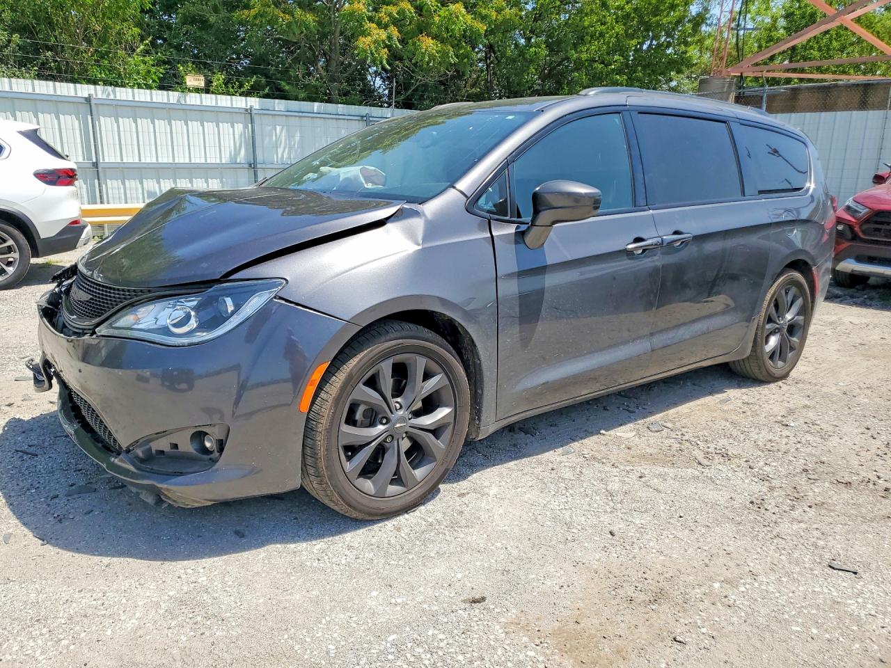 2018 CHRYSLER PACIFICA Touring L Plus