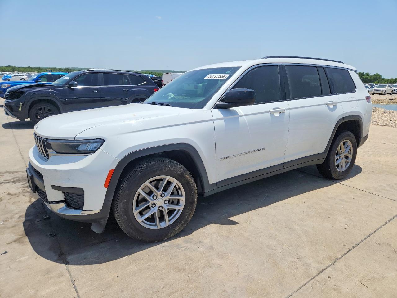 2024 JEEP GRAND CHEROKEE L LAREDO 4X2