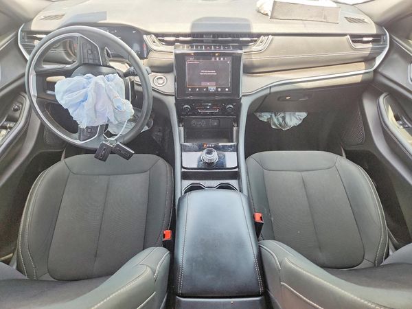 2024 JEEP GRAND CHEROKEE L LAREDO 4X2