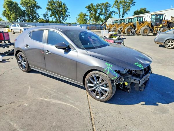 2021 MAZDA 3