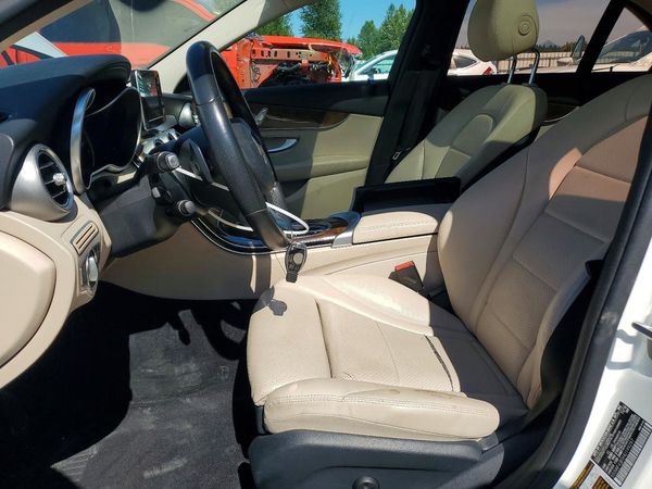 2017 MERCEDES-BENZ C C300